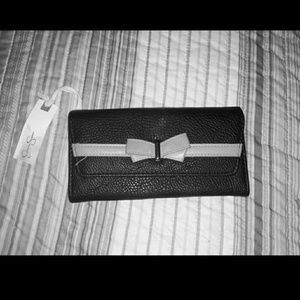 Jessica Simpson Wallet